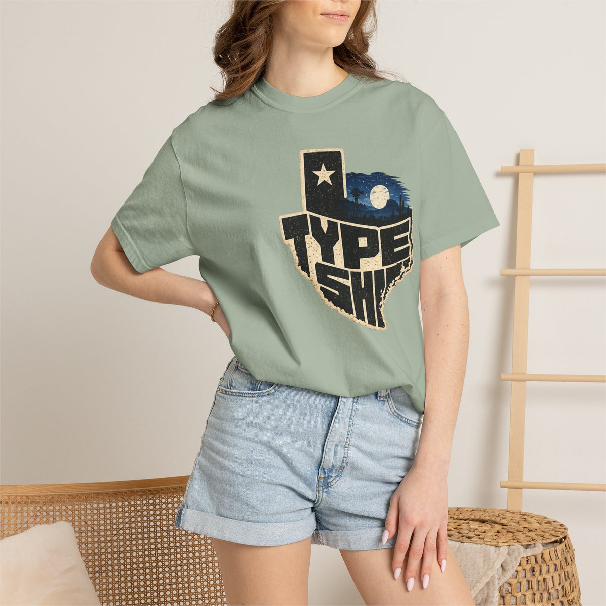 Texas Type Shi Night Skyline T-Shirt — Retro Lone Star Graphic Tee