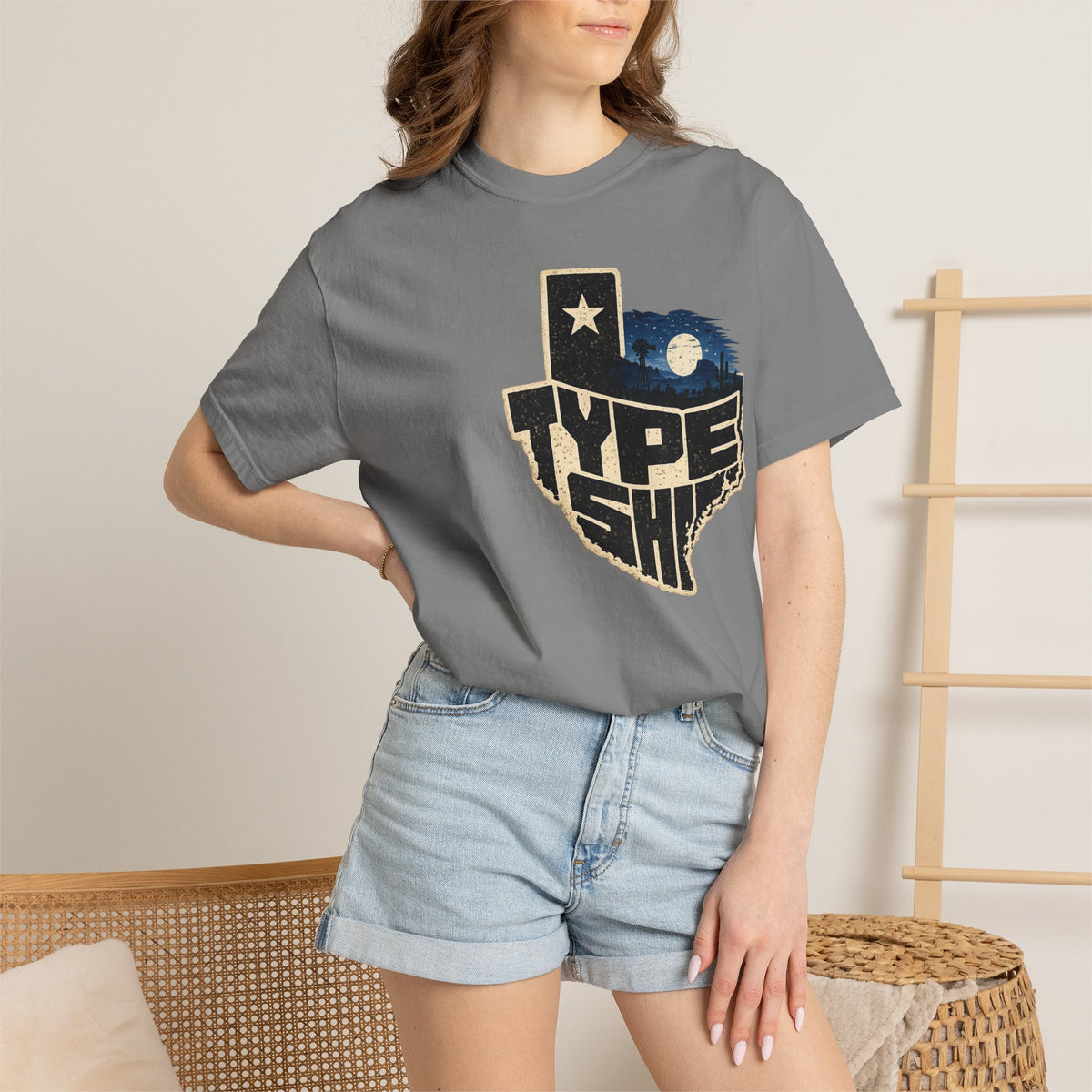 Texas Type Shi Night Skyline T-Shirt — Retro Lone Star Graphic Tee